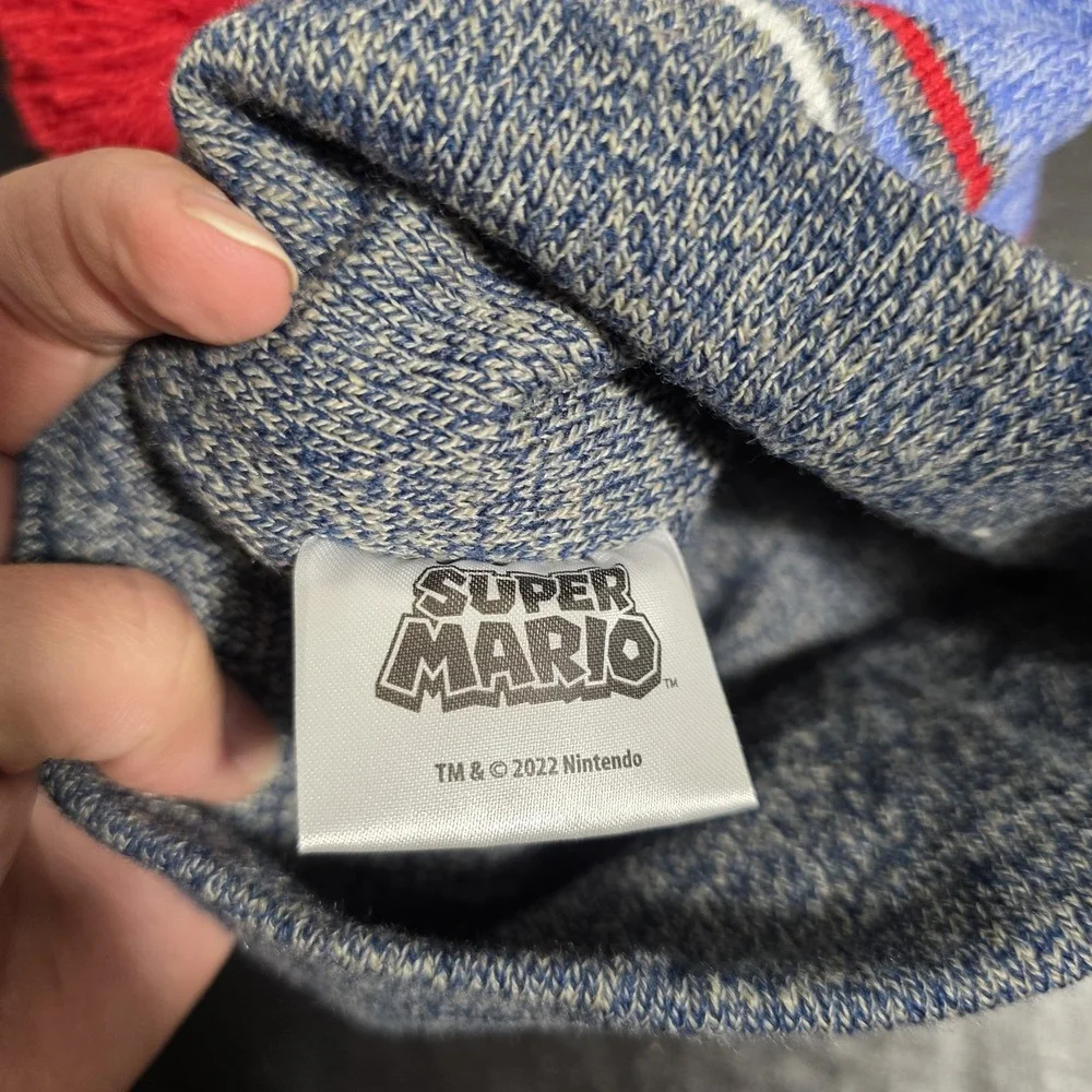 Nintendo Super Mario Patch Beanie Kids Hat W/ Pom Top Blue Red‎ Gray